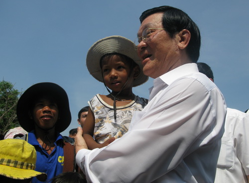 Le président Truong Tan Sang s'est rendu dans la province de Ninh Thuan